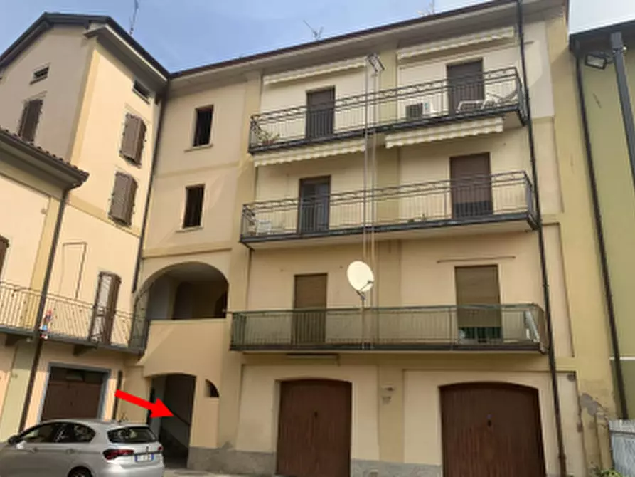 Immagine 1 di Appartamento in vendita  in  via Tranquilla Frigerio a Villa D'adda