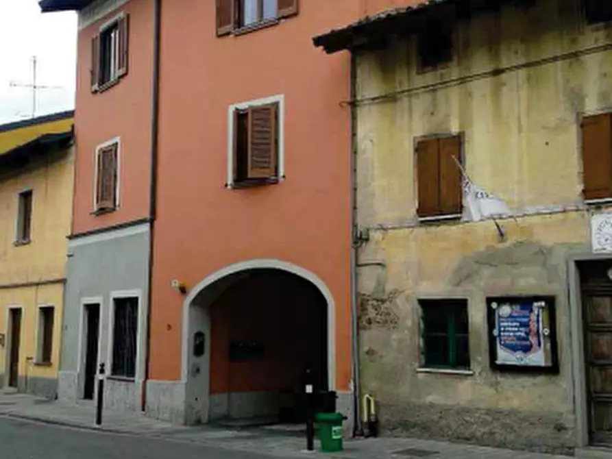 Immagine 1 di Appartamento in vendita  in Via Roma a Pumenengo