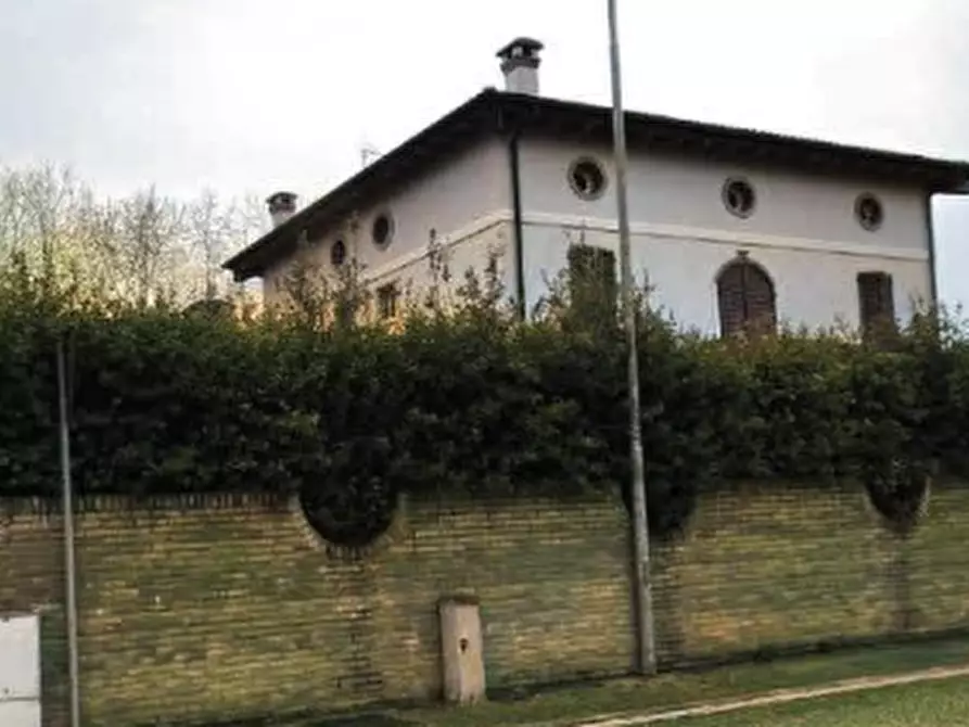Immagine 1 di Villa in vendita  in  Via Vittorio de Sica a Ferrara