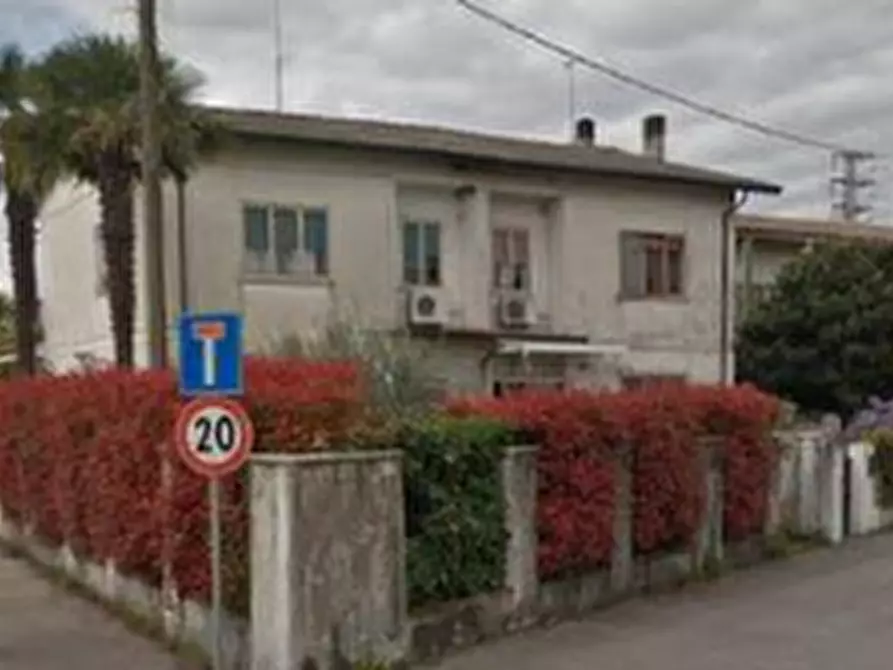 Immagine 1 di Porzione di casa in vendita  in Via Postumia a Quinto Di Treviso