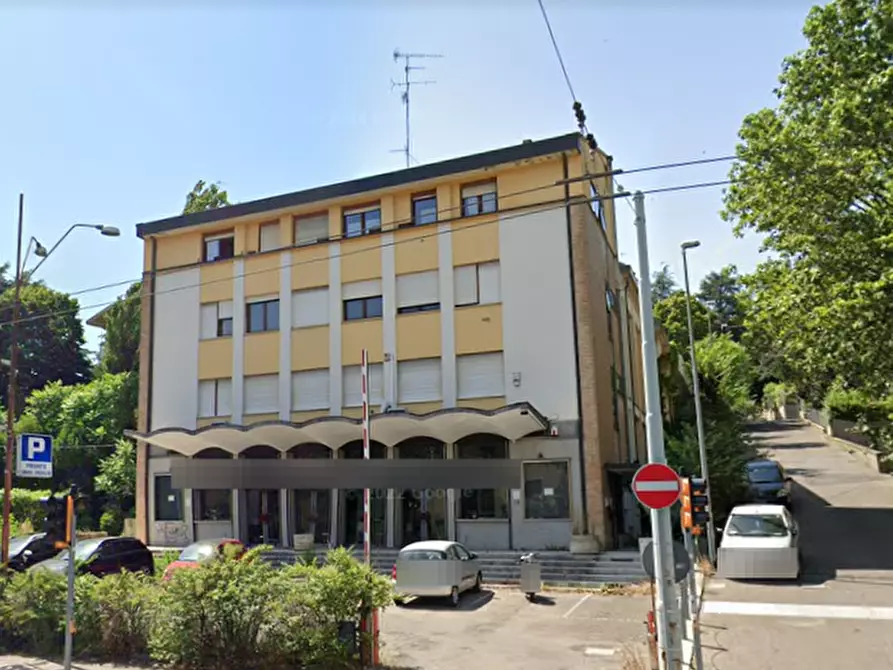 Immagine 1 di Appartamento in vendita  in via Toscana a Bologna
