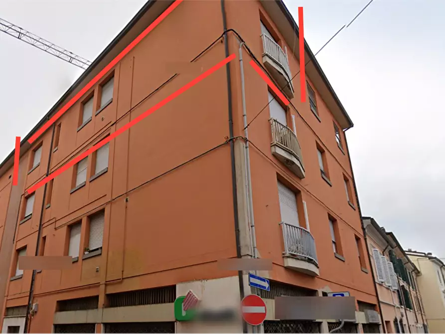 Immagine 1 di Appartamento in vendita  in Via Vespignani a Lugo