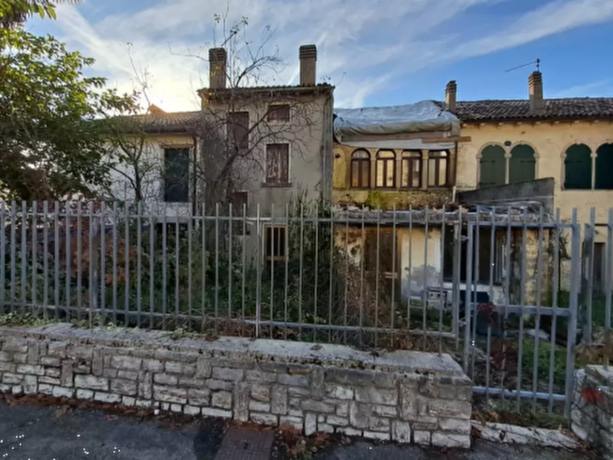 Immagine 1 di Porzione di casa in vendita  in Via Biorca a Follina