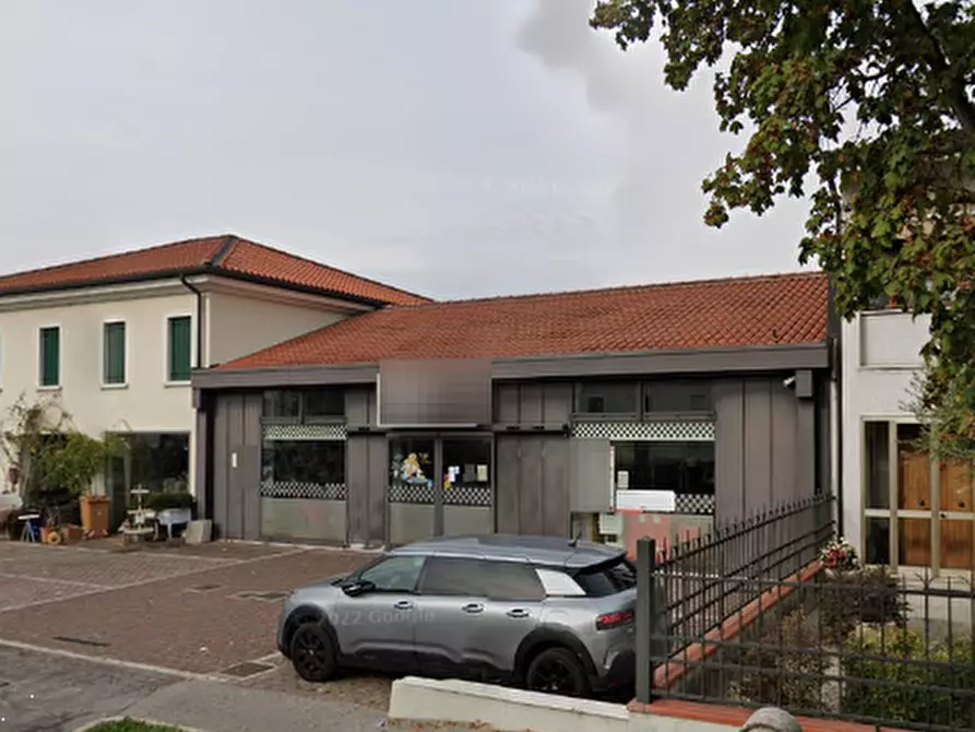 Immagine 1 di Negozio in vendita  in Viale Gian Giacomo Felissent a Treviso