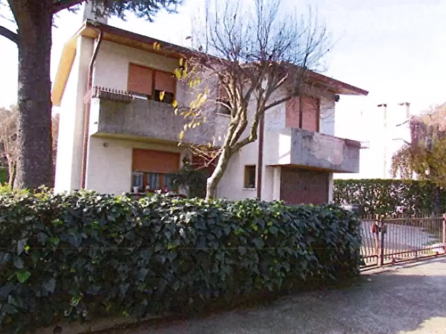 Immagine 1 di Porzione di casa in vendita  in via Schiavonesca Vecchia a Volpago Del Montello