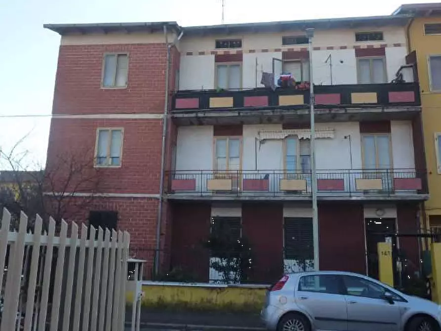 Immagine 1 di Appartamento in vendita  in Via Bligny a Prato