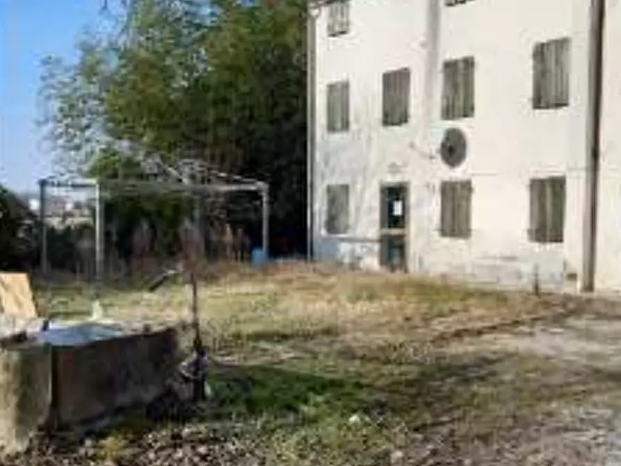 Immagine 1 di Appartamento in vendita  in  via Aquileia a Fiume Veneto