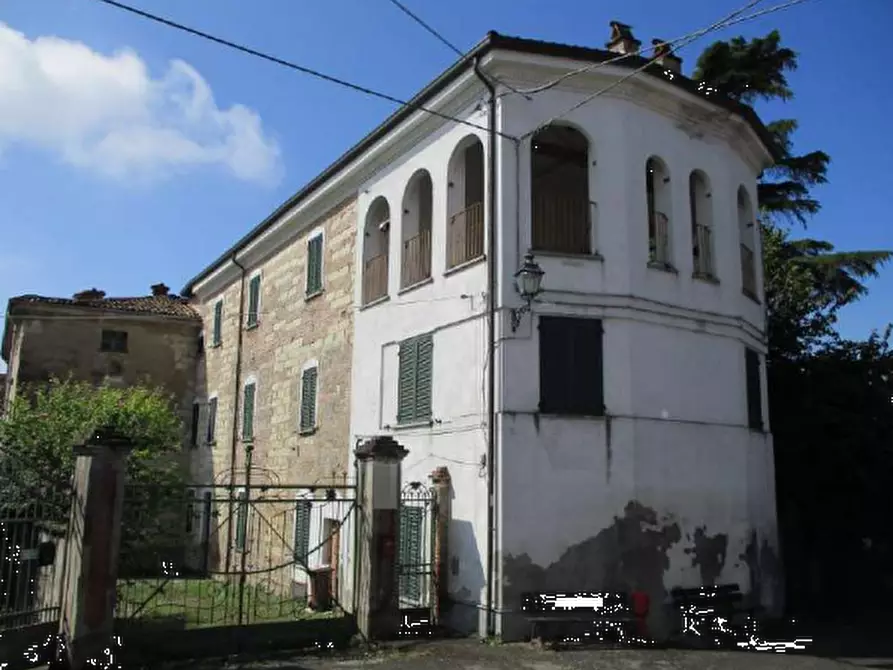 Immagine 1 di Porzione di casa in vendita  in Via Musolengo a Tortona