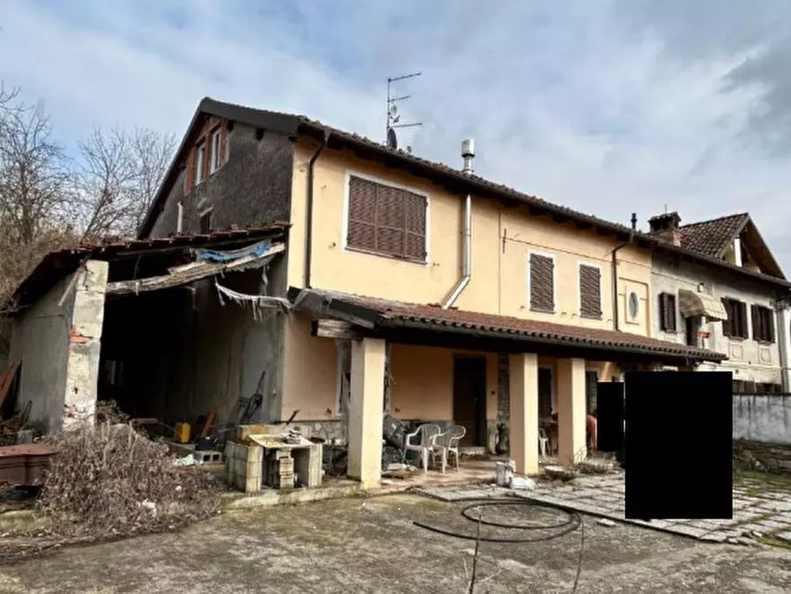 Immagine 1 di Porzione di casa in vendita  in Regione Valle Viotti a Strevi