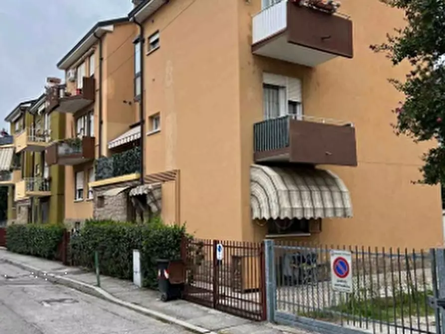 Immagine 1 di Appartamento in vendita  in via Giuseppe Toaldo  a Padova