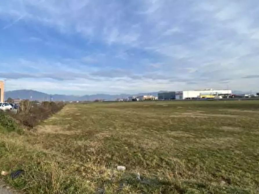 Immagine 1 di Terreno edificabile in vendita  in Via Maestri del Lavoro a Treviglio