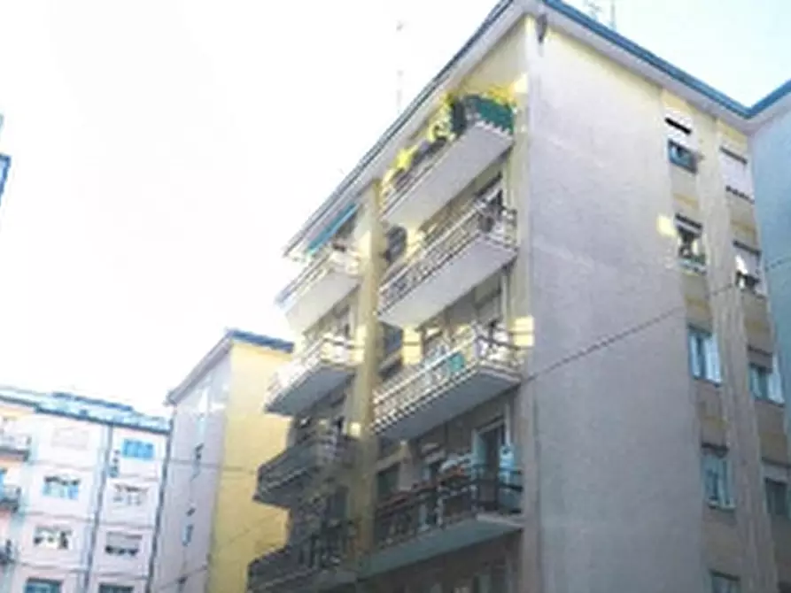 Immagine 1 di Appartamento in vendita  in Viale Garibaldi a Venezia