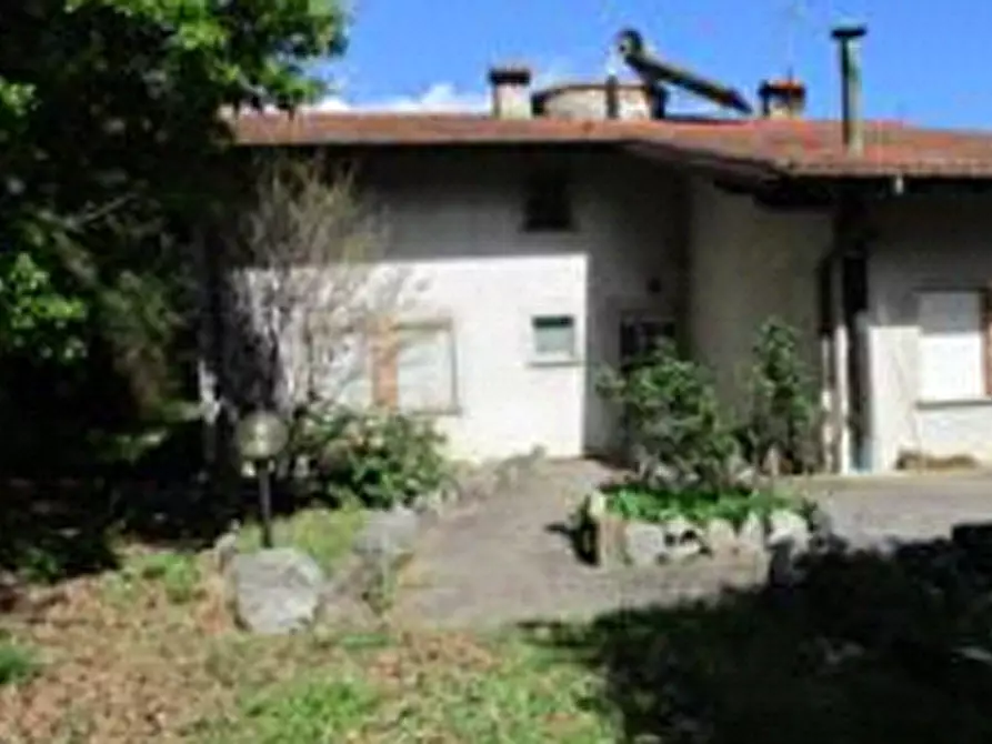 Immagine 1 di Villa in vendita  in Via della Pieve a Fagagna