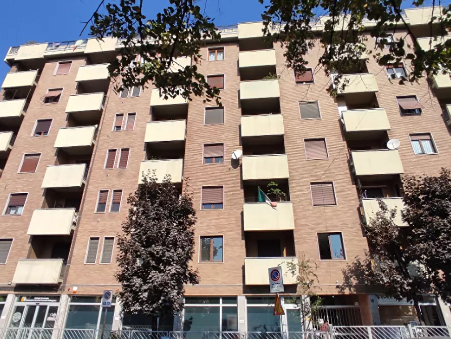 Immagine 1 di Appartamento in vendita  in Via G. Bonomelli a Bergamo