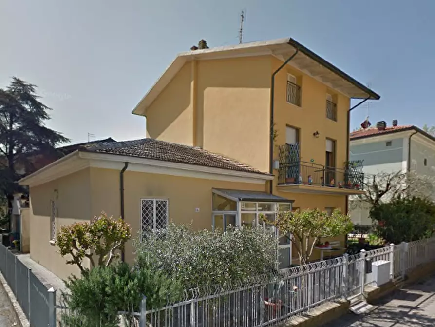 Immagine 1 di Appartamento in vendita  in viale Sirte a Rimini