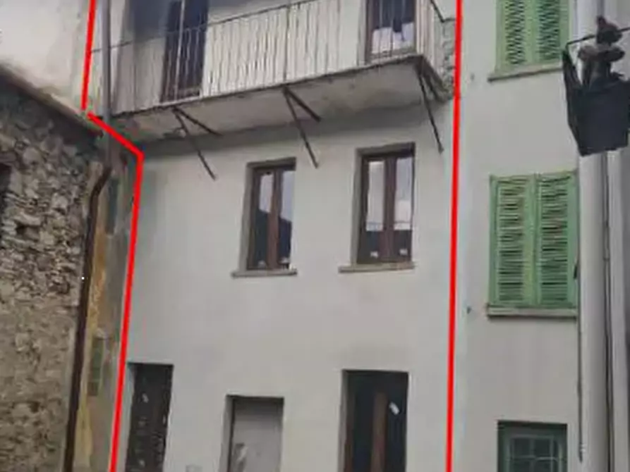 Immagine 1 di Porzione di casa in vendita  in Via Beltramini a Blessagno