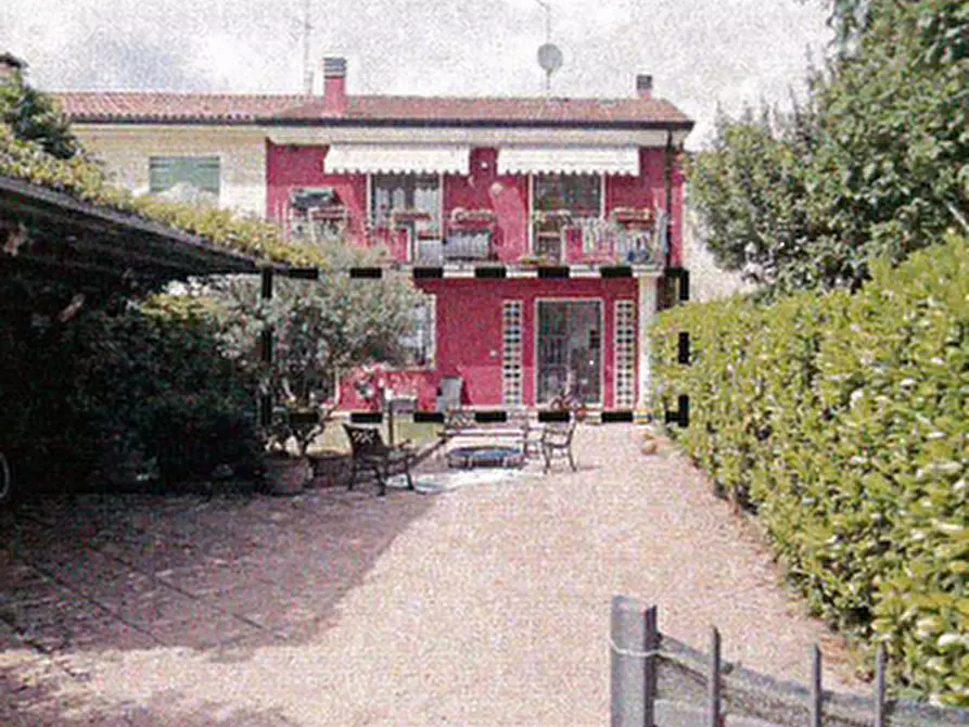 Immagine 1 di Ufficio in vendita  in Via Fratta a Borgoricco