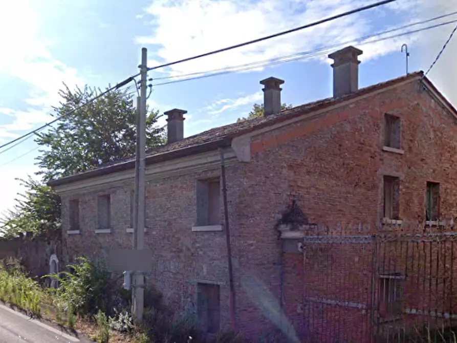 Immagine 1 di Casa indipendente in vendita  in via della Valle a Legnago
