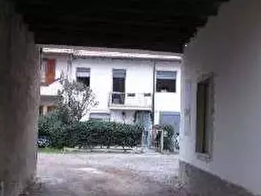 Immagine 1 di Appartamento in vendita  in Via Monti a Origgio
