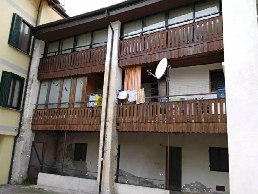 Immagine 1 di Appartamento in vendita  in Via Puccini  a Sangiano