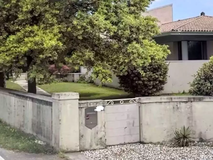Immagine 1 di Villa in vendita  in via Belvedere a Sernaglia Della Battaglia