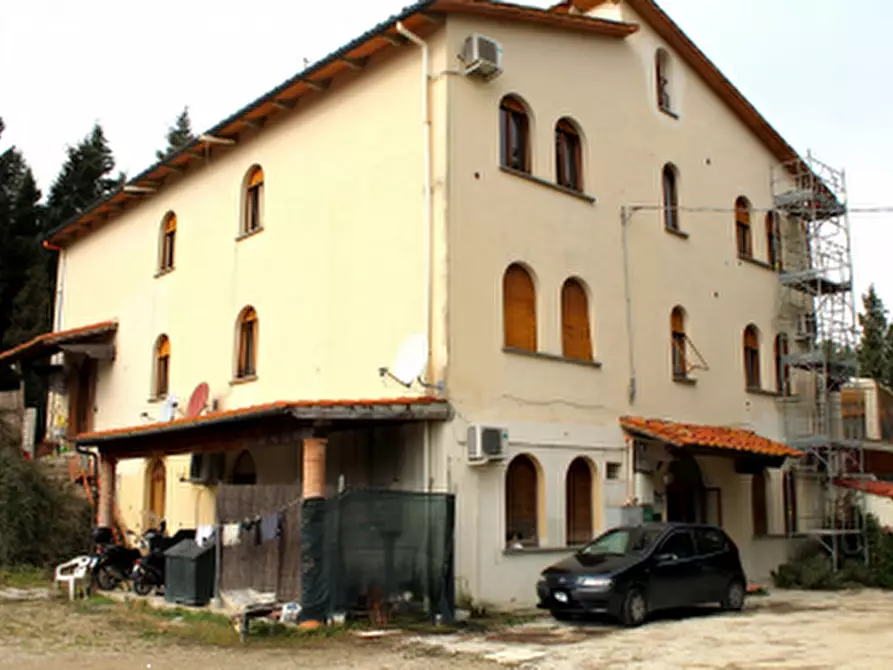 Immagine 1 di Villa in vendita  in Via Chiantigiana per Strada a Impruneta