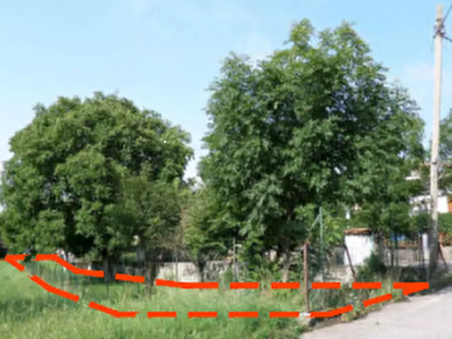 Immagine 1 di Terreno agricolo in vendita  in località Serle  a Serle