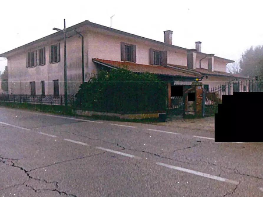 Immagine 1 di Appartamento in vendita  in via IV Novembre a Solesino