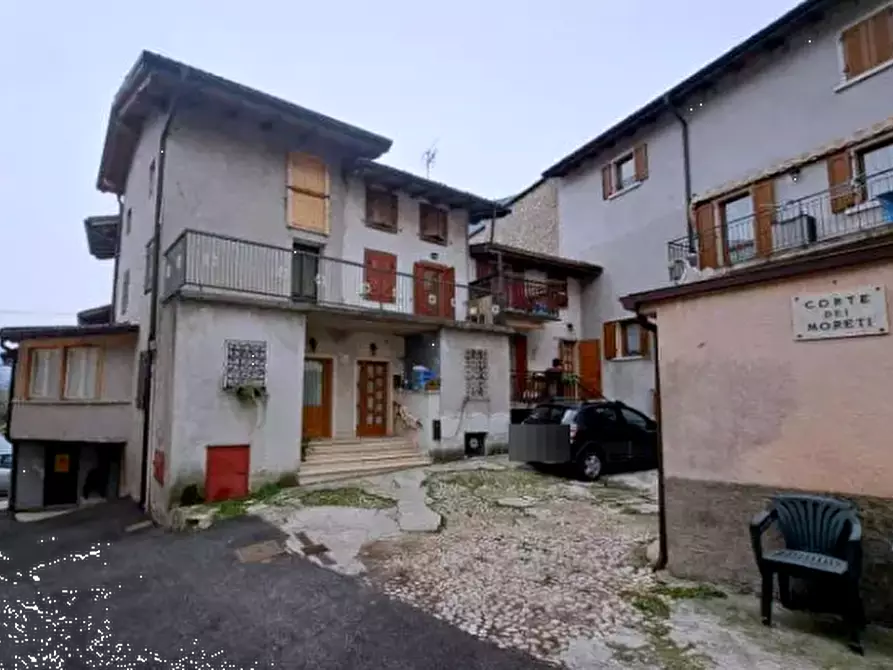 Immagine 1 di Appartamento in vendita  in Vicolo Adige a Brentino Belluno
