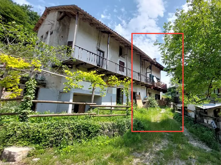 Immagine 1 di Porzione di casa in vendita  in Via Cosizza a San Leonardo