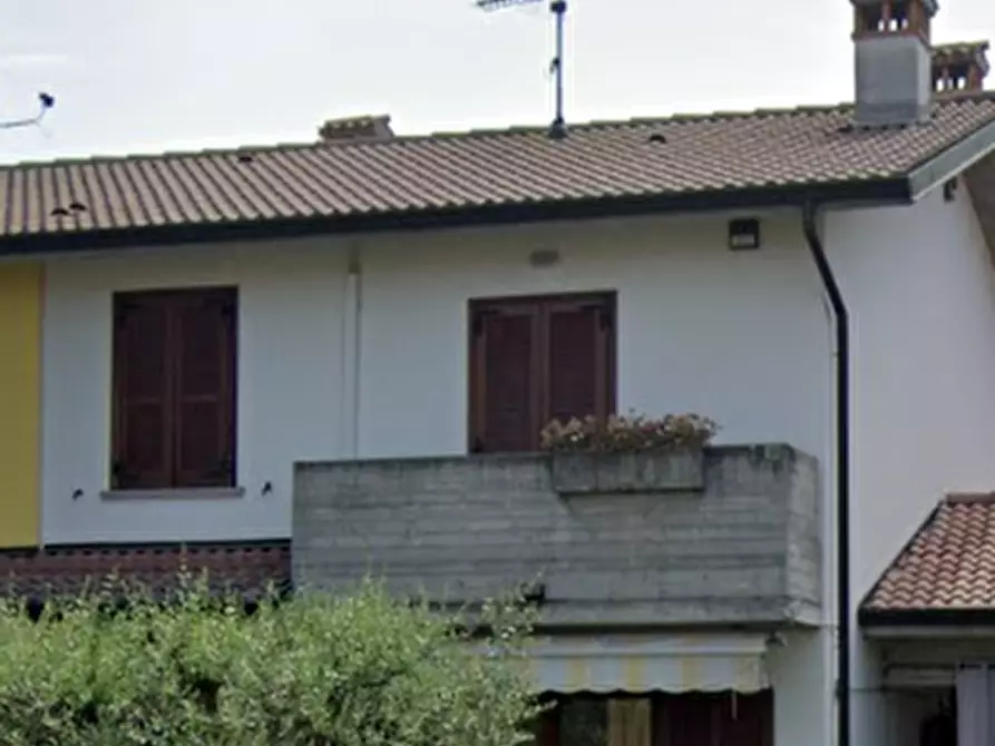 Immagine 1 di Appartamento in vendita  in  Via Alcide de Gasperi a Flero