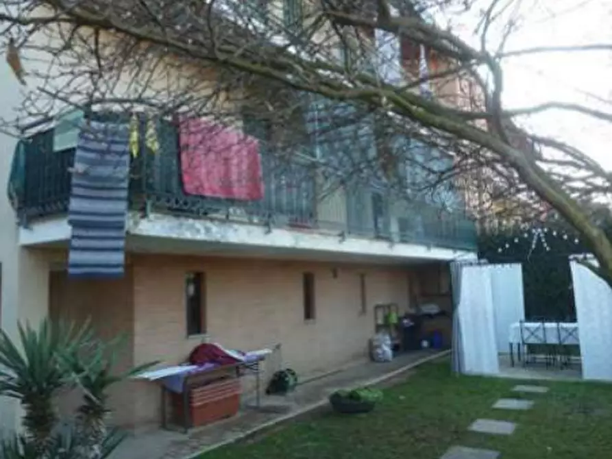 Immagine 1 di Appartamento in vendita  in Via Treviglio a Fara Gera D'adda
