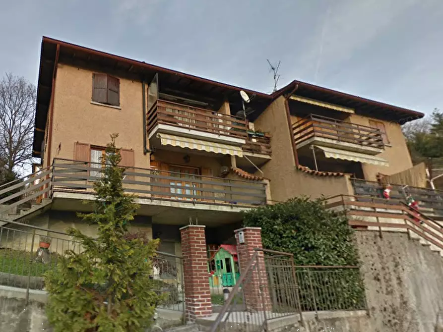 Immagine 1 di Appartamento in vendita  in Via Botta a Capizzone