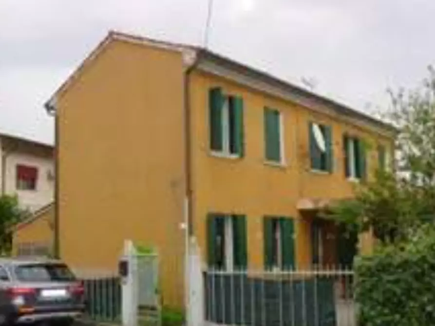 Immagine 1 di Villa in vendita  in via garibaldi a Camponogara