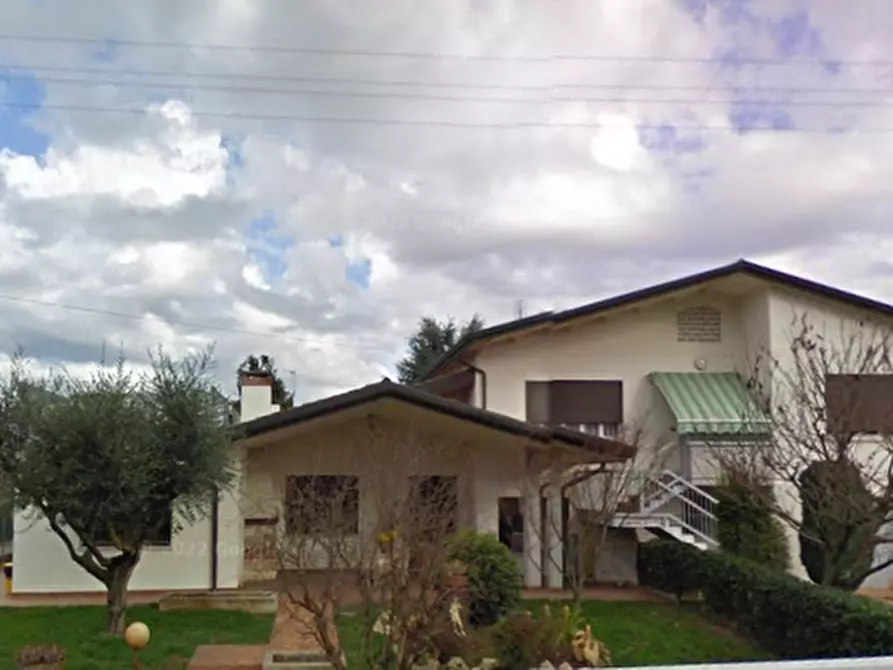 Immagine 1 di Casa bifamiliare in vendita  in Via Bazzati a Campodarsego