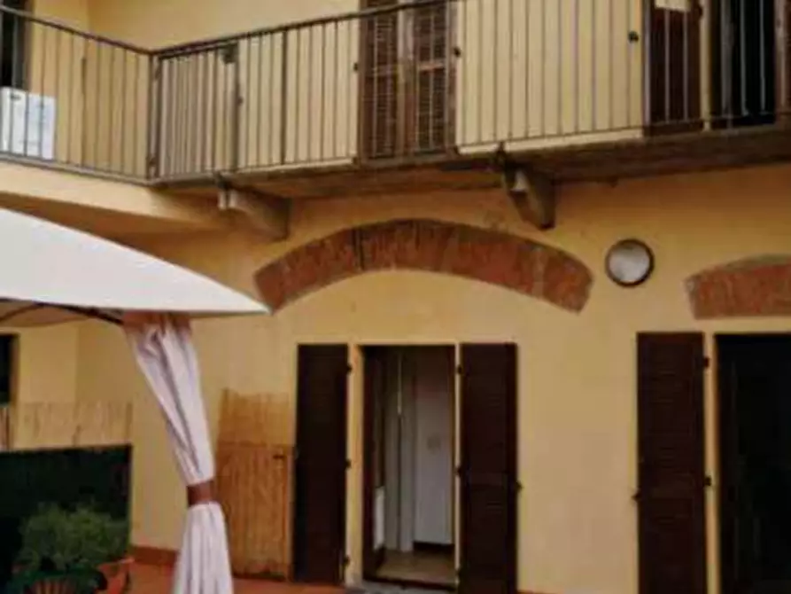 Immagine 1 di Appartamento in vendita  in Via Gariboldi a Bisuschio