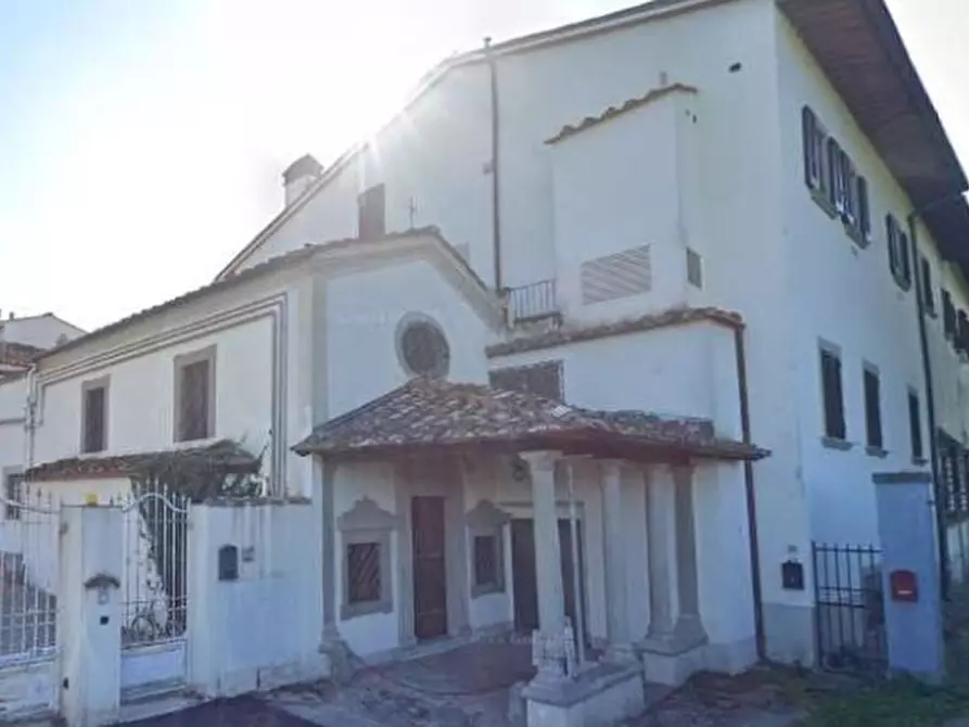 Immagine 1 di Porzione di villa in vendita  in Via del Ferrale a Firenze