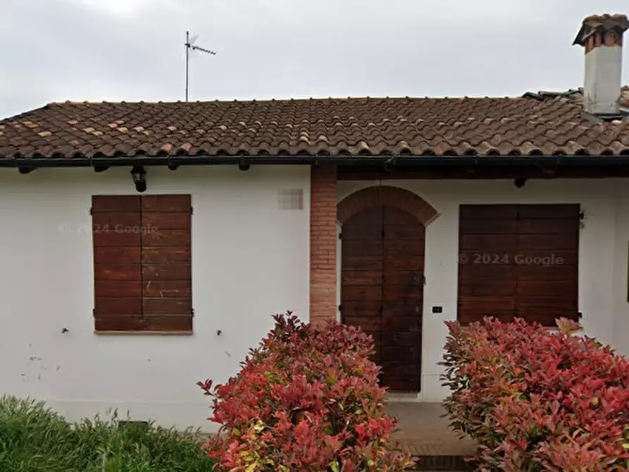 Immagine 1 di Casa bifamiliare in vendita  in  via Amilcare Bortolotti a Bologna
