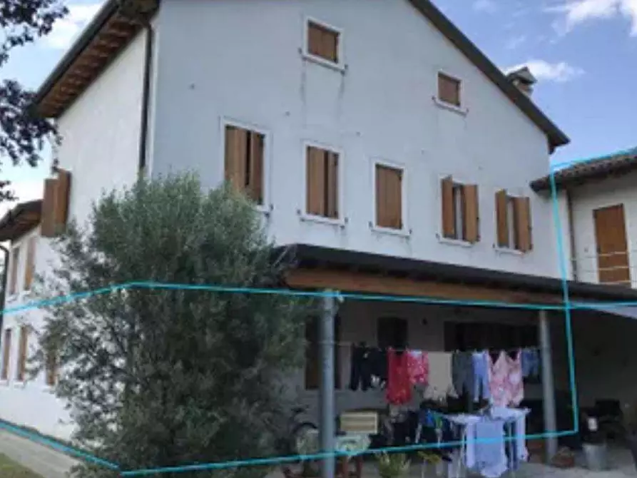 Immagine 1 di Porzione di casa in vendita  in Via Rovereto a Cordignano