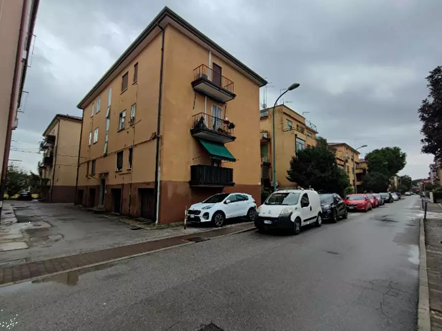 Immagine 1 di Appartamento in vendita  in via Delle Marmarole a Venezia