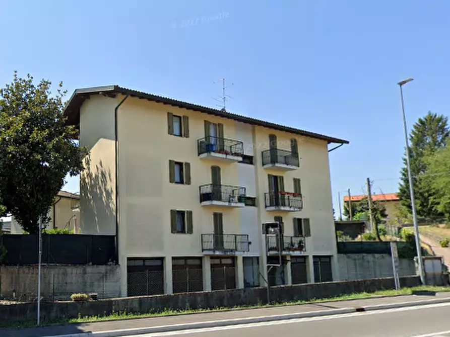 Immagine 1 di Appartamento in vendita  in Via B. Cellini a Cucciago