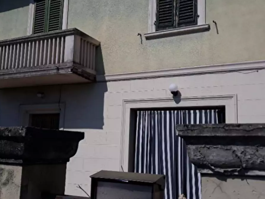 Immagine 1 di Appartamento in vendita  in Via Dell'Omo a Campi Bisenzio