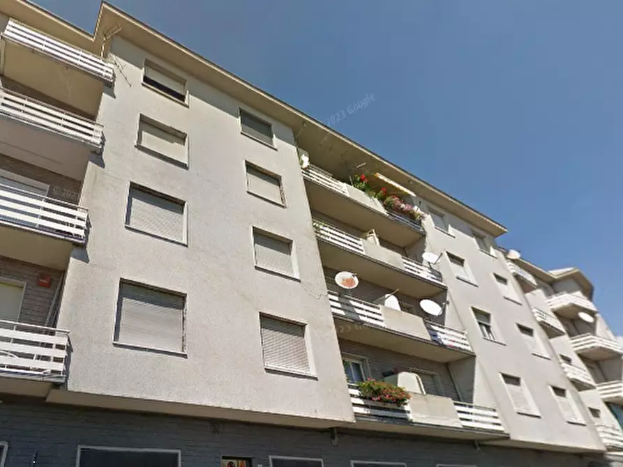 Immagine 1 di Appartamento in vendita  in Corso Gramsci a Asti