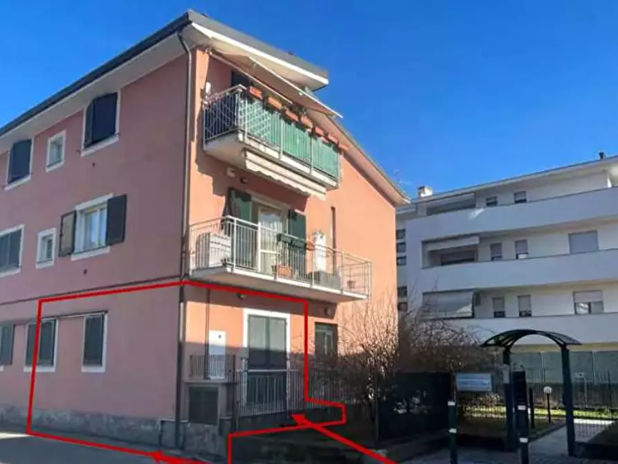 Immagine 1 di Appartamento in vendita  in Via Fabio Filzi a Cantu'