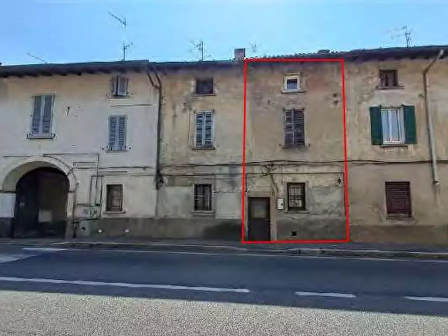 Immagine 1 di Porzione di casa in vendita  in Via Montesordo a Cermenate