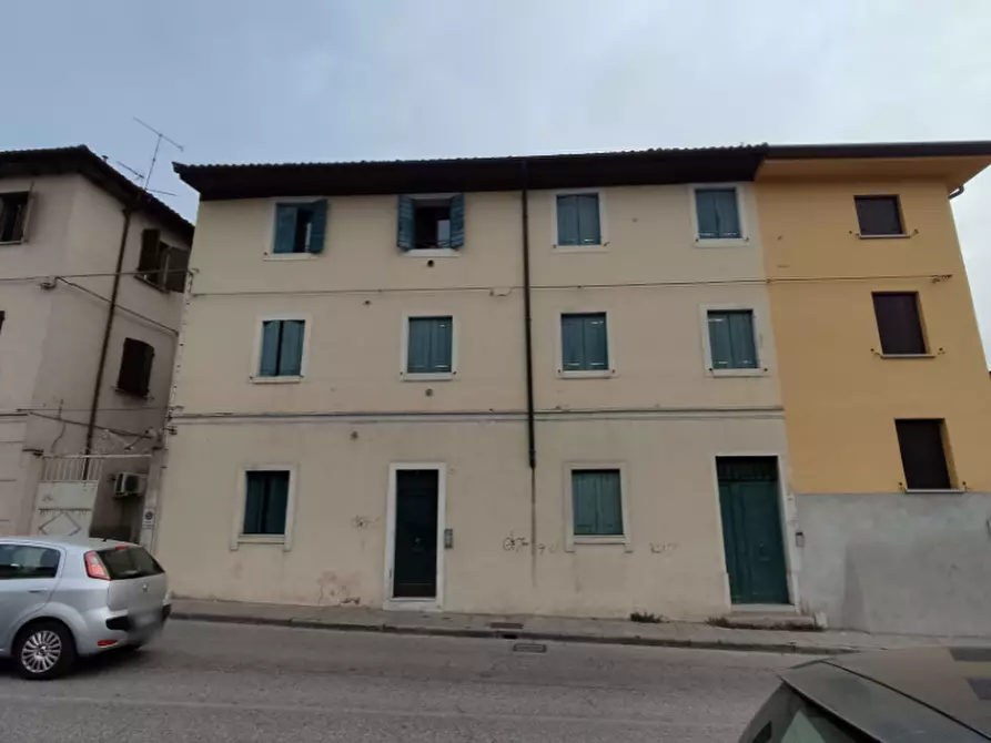 Immagine 1 di Appartamento in vendita  in Via Bernardo De Rubeis a Udine