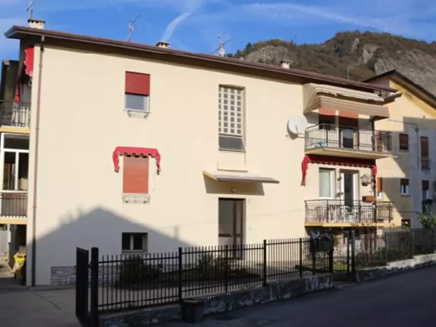 Immagine 1 di Appartamento in vendita  in via Collodi a Vittorio Veneto