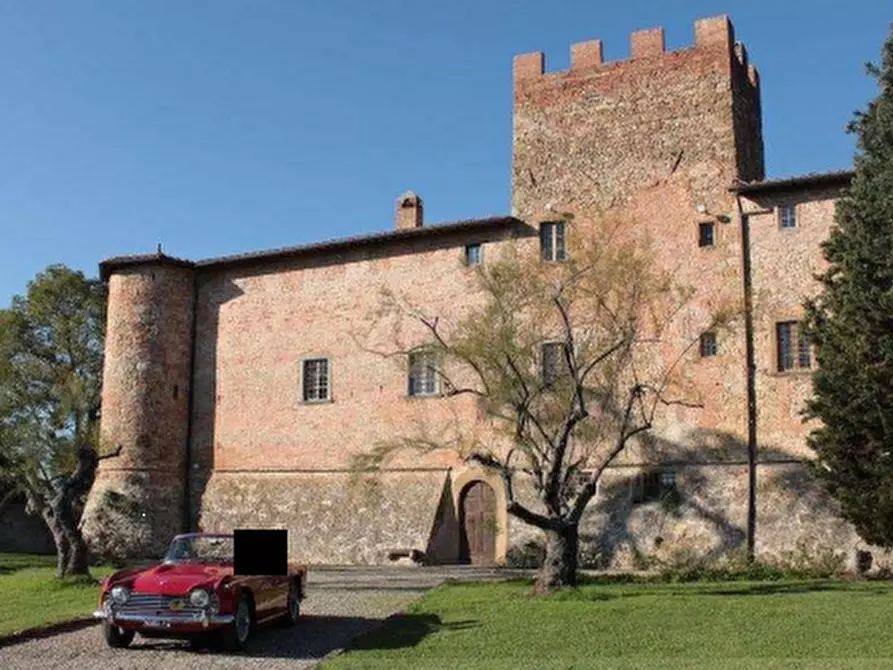 Immagine 1 di Castello in vendita  in Via Tavolese a Certaldo