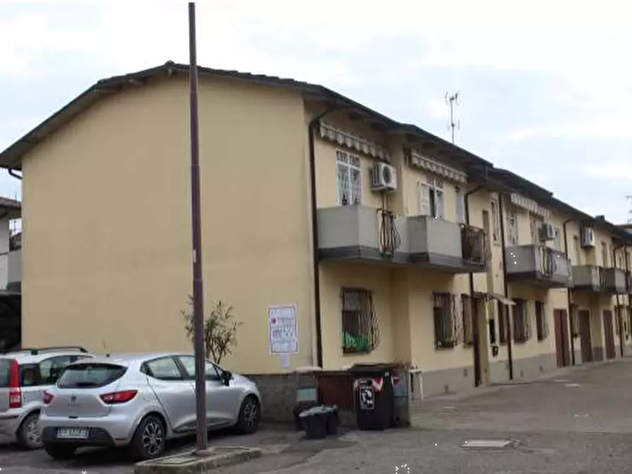 Immagine 1 di Porzione di casa in vendita  in via Di Vittorio a San Pietro In Casale