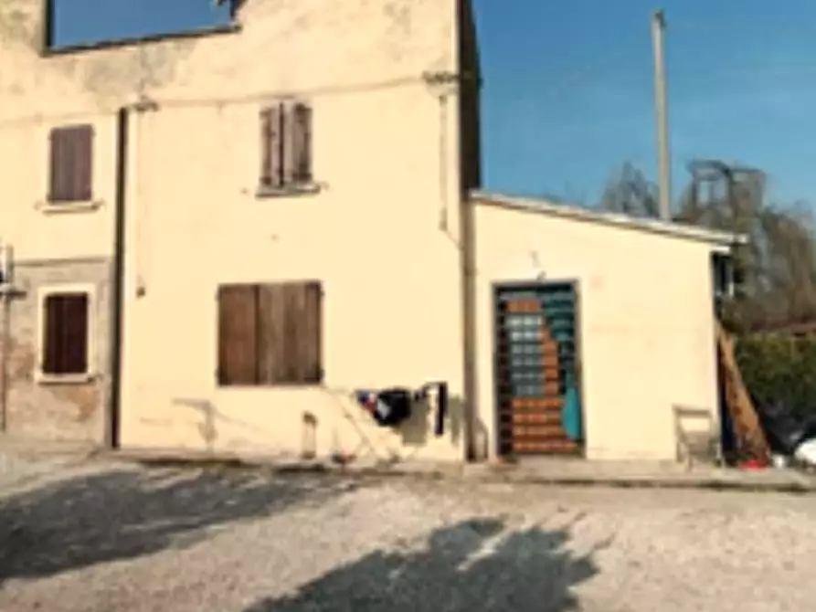 Immagine 1 di Porzione di casa in vendita  in via Olmo  a Ferrara